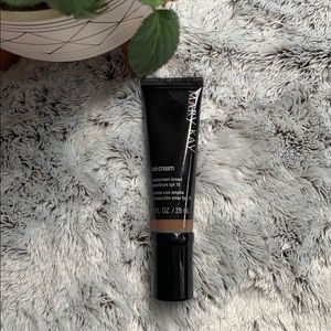 Mary Kay Very Deep CC Cream SPF 15